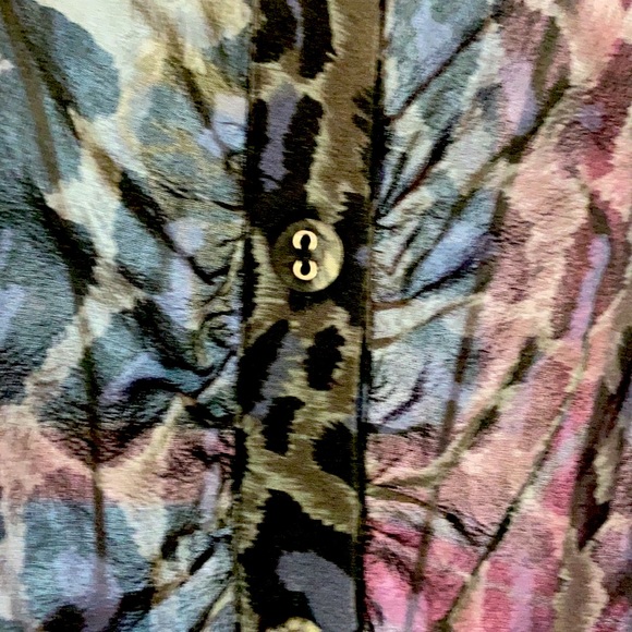 BCBGMaxazria silk animal print gray & black top - Picture 3 of 8